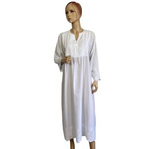 The 1 for U Women's Eyelet Trim Nightgown Sleepwear Dress in White Large